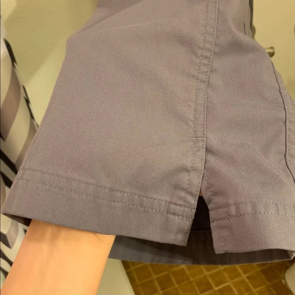 Grey scrub set - Picture 6 of 8